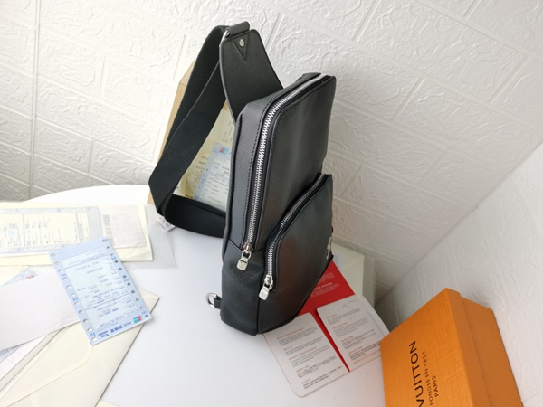 ルイヴィトンバッグ角部分ディテール